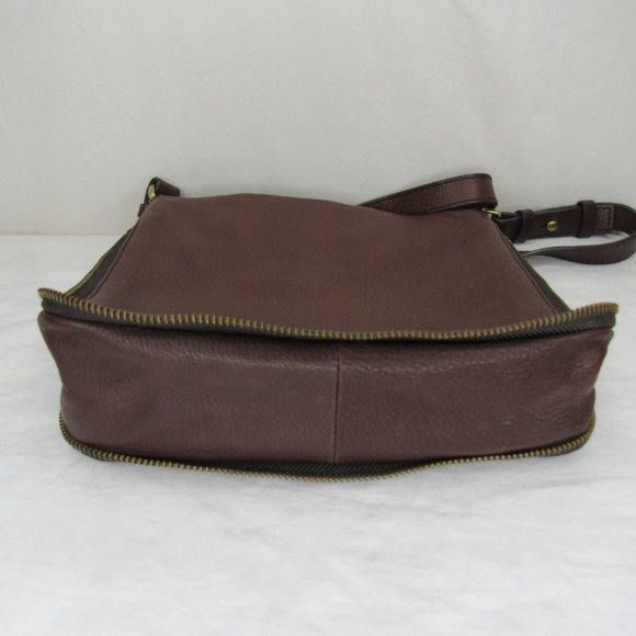 Fossil Brown Pebbled Leather PRESTON Expandable Crossbody Bag Purse - Picture 8 of 12